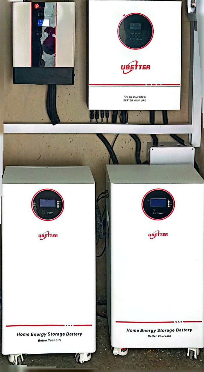 Hybrid inverter with lithium battery bank